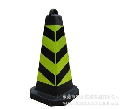 【工厂直销广东华顺爆款优质灌沙底方锥、优惠路锥、障碍产品】价格,厂家,图片,路障,东莞市华顺道路设施-