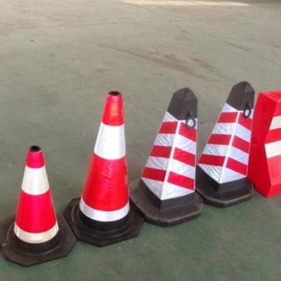 【路森】.道路交通设施厂家 护栏 自行车架.图片_高清图_细节图-廊坊市路森交通设施 -