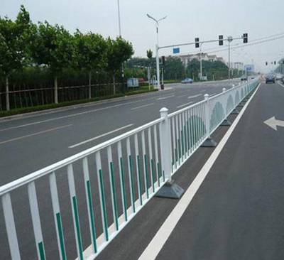 汕尾道路防护栏 云浮路侧烤漆栏杆 河源道路防护栏
